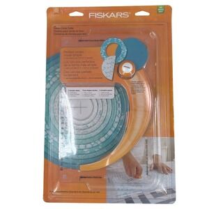 Fiskars Fabric Circle Cutter Tool 11 Sizes 2 to 12 Inch Diameter Rotary Blade
